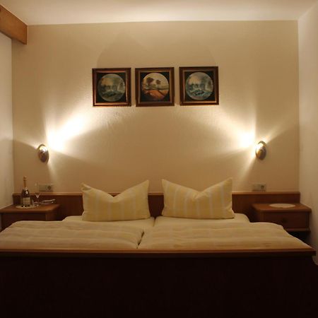 Appartements Zerzer Ried im Oberinntal Camera foto