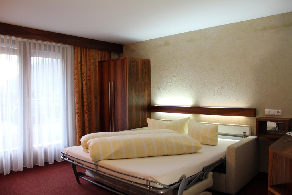 Appartements Zerzer Ried im Oberinntal Camera foto